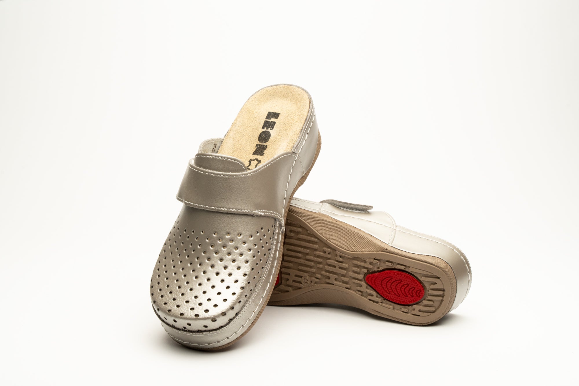 Aurora IV Clogs - Champagne