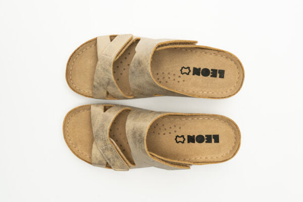 Laura Sandaler - Guld